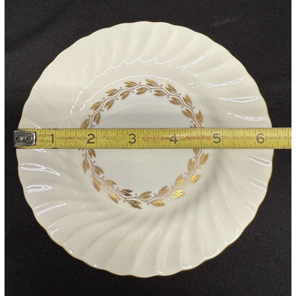 Set of 7 Minton Bone China Cheviot Gold leaf round Bread Plates 6.25” England